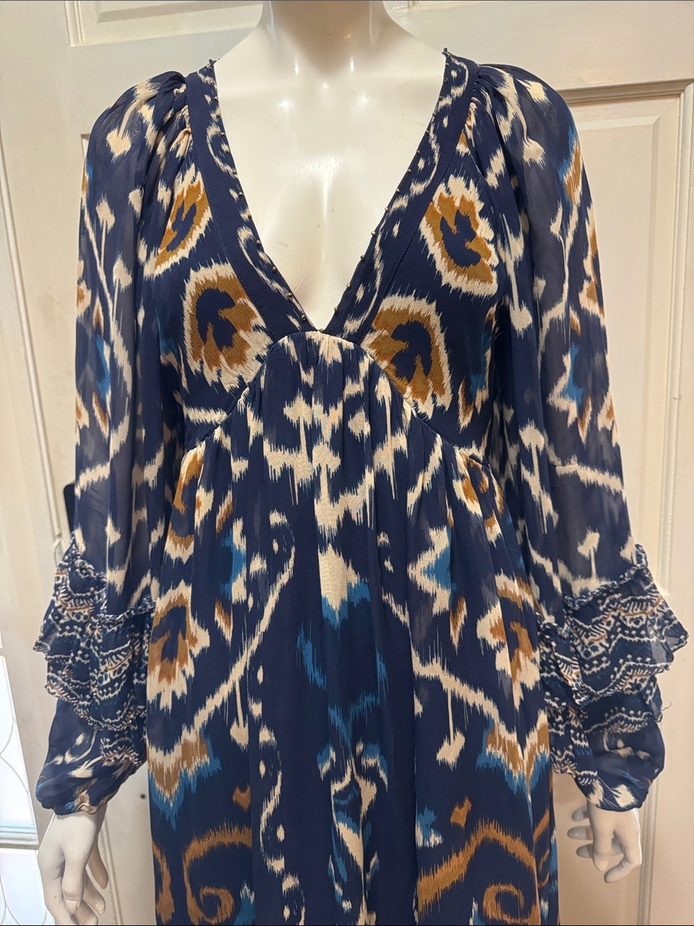 FARM Rio Pineapple Blue Ikat Maxi Dress Boho Long Sleeve Altered Length Small - Picture 4 of 16
